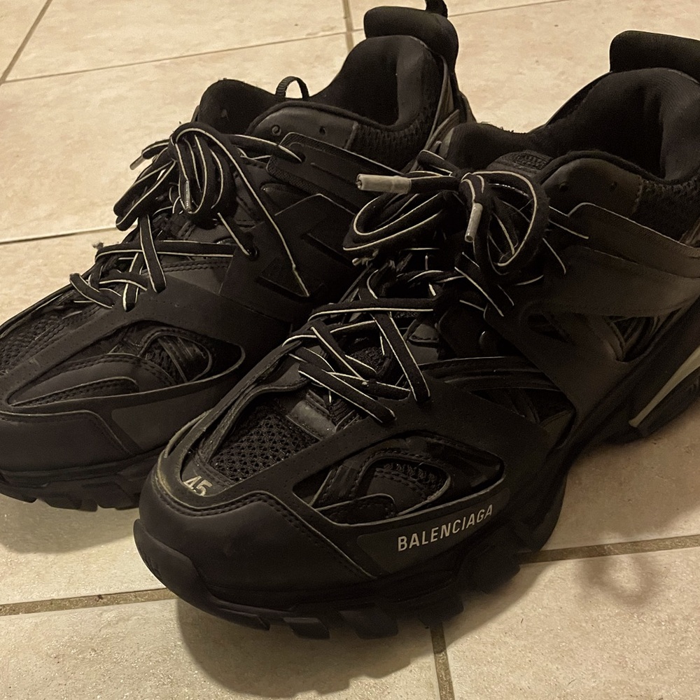 BALENCIAGA Track 2 Men’s 11 LIGHT UP
